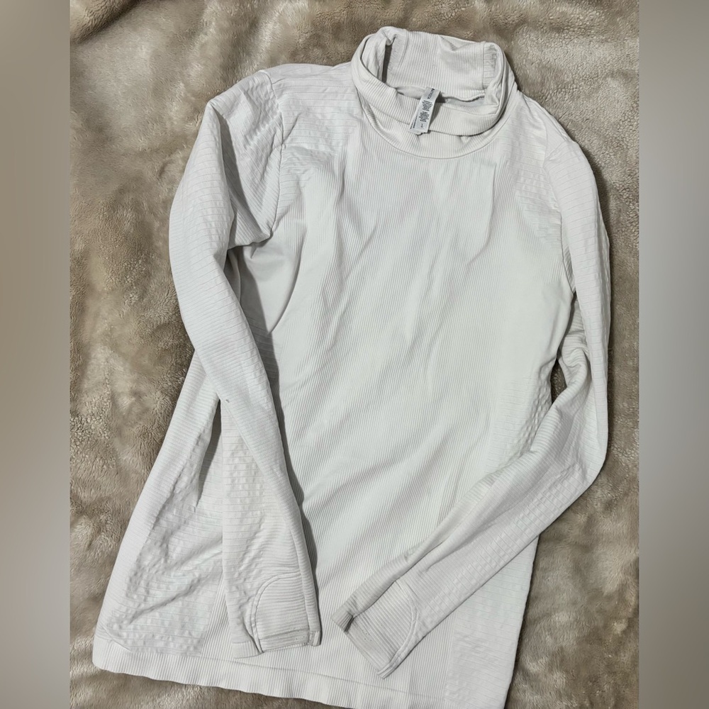 Athleta White Fitted Long Sleeve Mandarin Collar Top